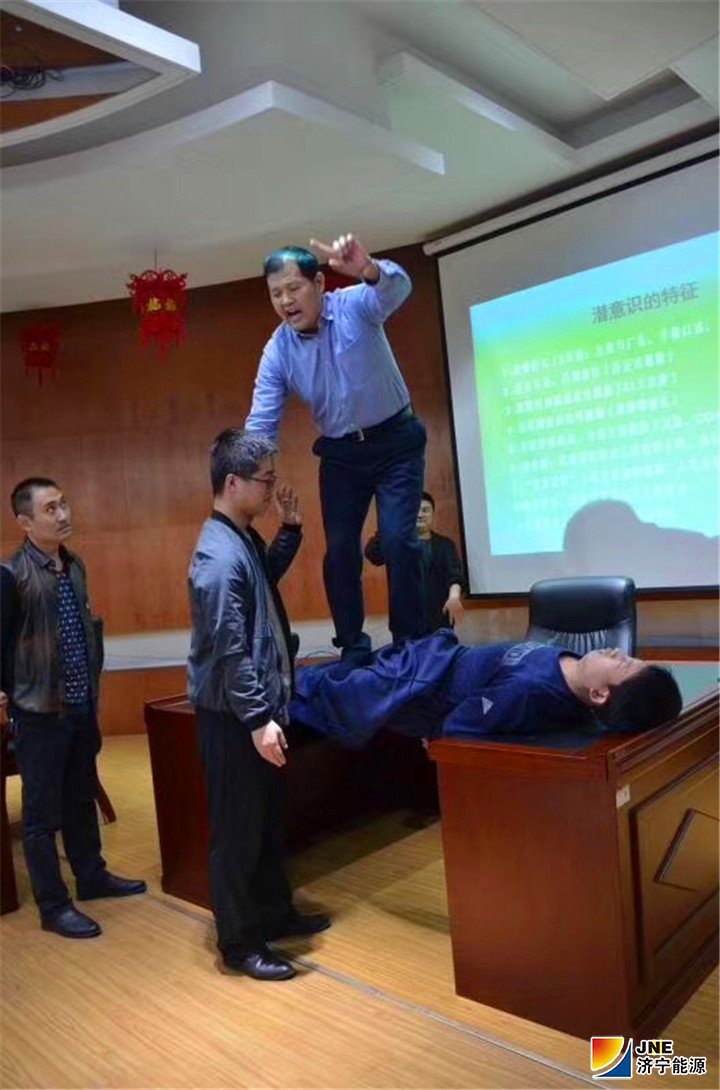 2019年5月11日，拼搏在线官方网站-拼搏（中国）公司培训中心教师登上国家应急管理部培训讲台1.jpg