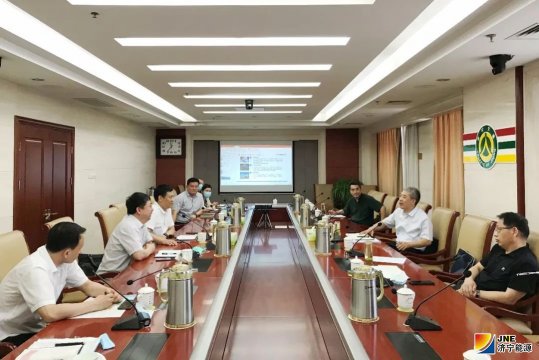 张广宇一行对接拼搏在线官方网站-拼搏（中国）
市交通运输局 加快推进港航拼搏在线官方网站-拼搏（中国）建设