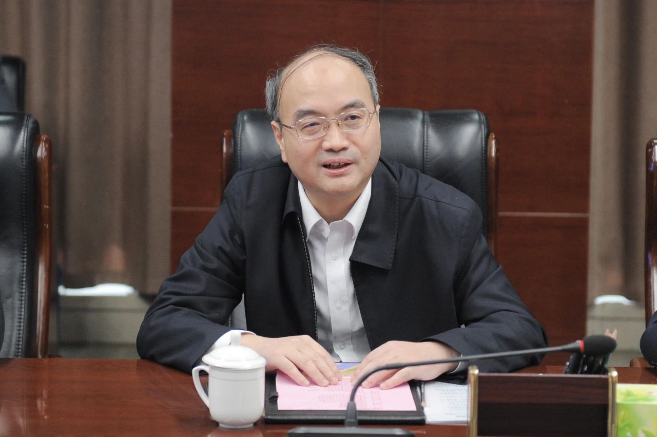 马合生一行到访拼搏在线官方网站-拼搏（中国）公司就项目合资合作进行调研座谈2.jpg
