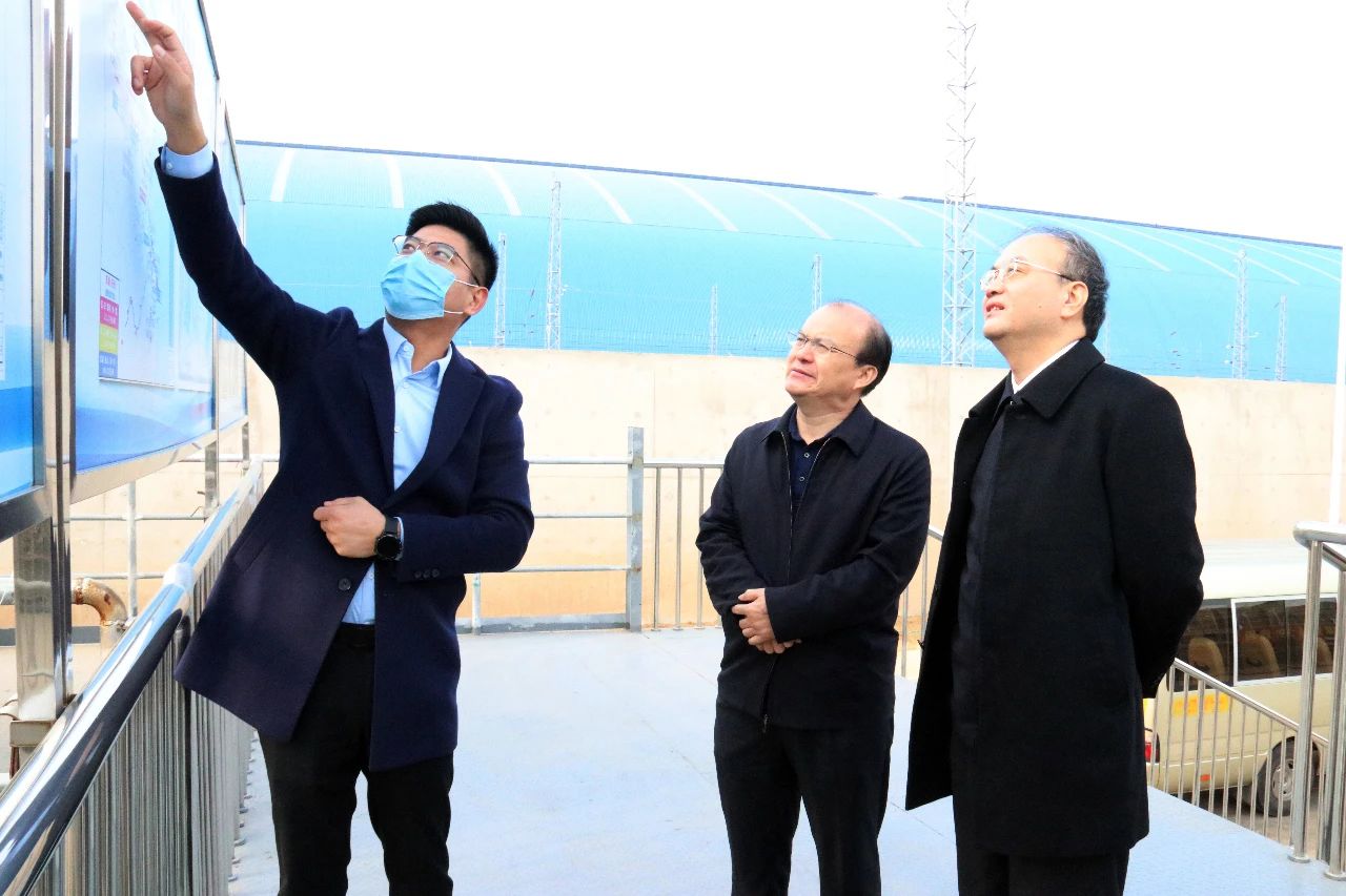 马合生一行到访拼搏在线官方网站-拼搏（中国）公司就项目合资合作进行调研座谈3.jpg