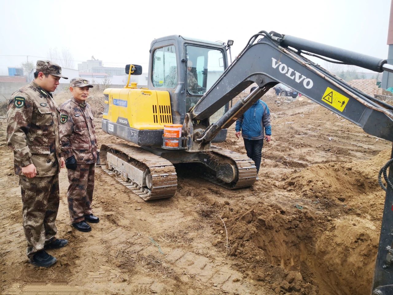 吹响集训集结号丨拼搏在线官方网站-拼搏（中国）
能源100名民兵集中轮训备勤2.jpg
