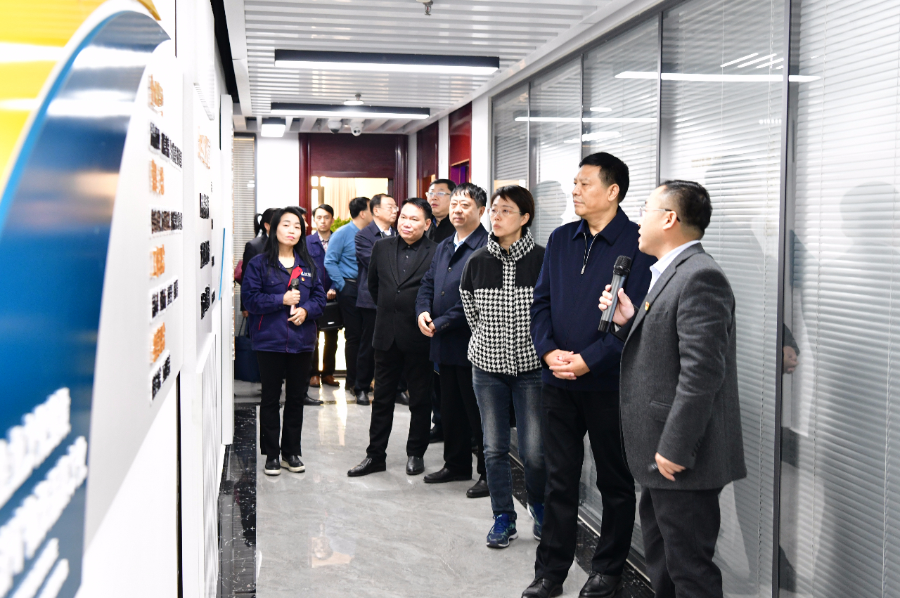 党建引领促发展  拼搏在线官方网站-拼搏（中国）公司召开党建引领改革发展现场观摩会18.jpg