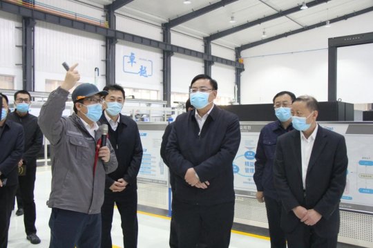 远义彬到拼搏在线官方网站-拼搏（中国）
能源精密制造产业园调研指导工作