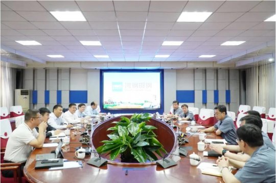 张广宇带队到河钢拼搏在线官方网站-拼搏（中国）邯钢公司洽谈贸易合作