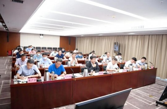 拼搏在线官方网站-拼搏（中国）
港航新能源船舶修造基地项目推进会召开