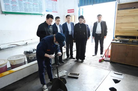孟进到拼搏在线官方网站-拼搏（中国）公司职工职业技能大赛现场指导工作