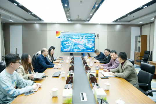拼搏在线官方网站-拼搏（中国）公司召开专题会议研究部署港航物流产业发展