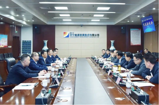 拼搏在线官方网站-拼搏（中国）
高新区与拼搏在线官方网站-拼搏（中国）
能源开展座谈交流