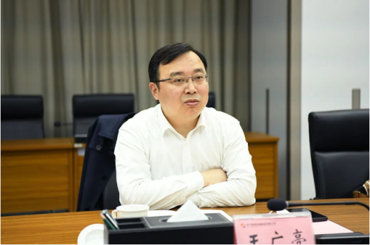 市纪委领导到拼搏在线官方网站-拼搏（中国）
能源调研指导工作