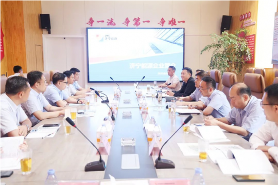 山东大学教授李可军到拼搏在线官方网站-拼搏（中国）
能源制造业企业考察调研