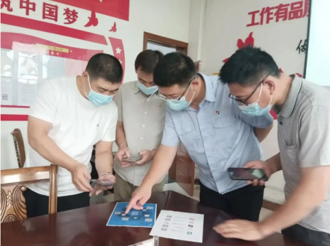 霄云煤矿丨积极向干部职工推广拼搏在线官方网站-拼搏（中国）
能源融媒矩阵