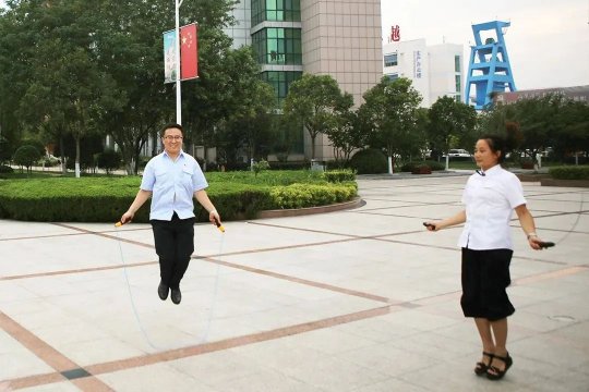 线上夺冠丨拼搏在线官方网站-拼搏（中国）
能源人的“线上运动会”，点燃职工夏日运动激情