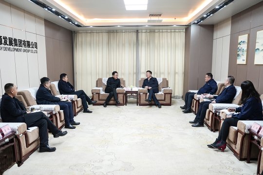 中石化燃料油销售公司山东分公司客人到访拼搏在线官方网站-拼搏（中国）
能源交流洽谈深化合作
