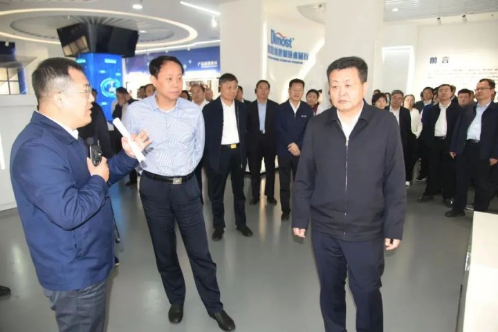 拼搏在线官方网站-拼搏（中国）
市一季度助企攀登工作观摩活动走进拼搏在线官方网站-拼搏（中国）
能源