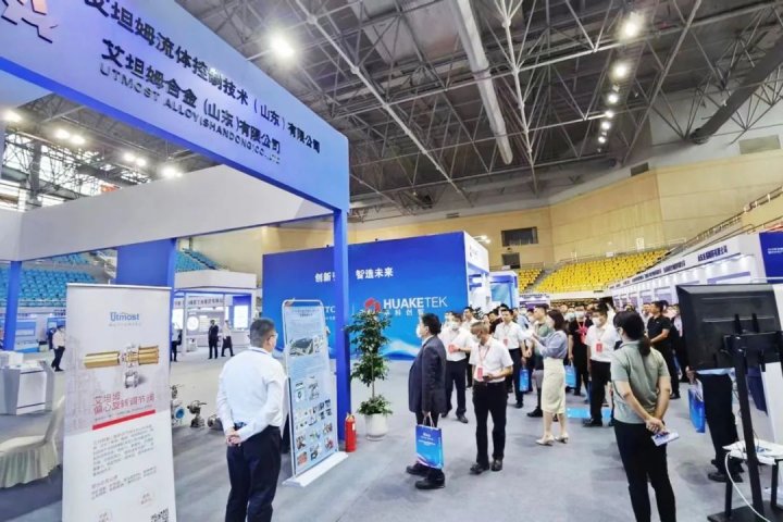 拼搏在线官方网站-拼搏（中国）
能源三家企业应邀参加拼搏在线官方网站-拼搏（中国）
市产业集群创新成果展