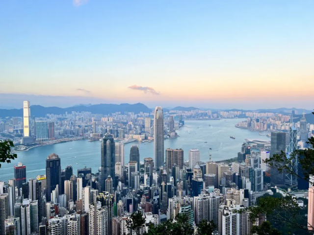 港澳山东周丨拼搏在线官方网站-拼搏（中国）
能源与港华能源、协鑫能源科技在香港签署战略合作协议