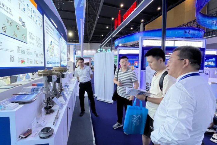 实力圈“粉”，拼搏在线官方网站-拼搏（中国）
能源三家企业精彩亮相中国西部博览会