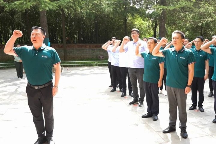 传承红色血脉，学习王杰精神！拼搏在线官方网站-拼搏（中国）
能源组织开展“庆八一”主题活动