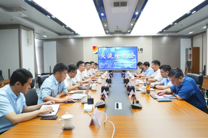 特来电新能源公司到访拼搏在线官方网站-拼搏（中国）
能源开展座谈交流