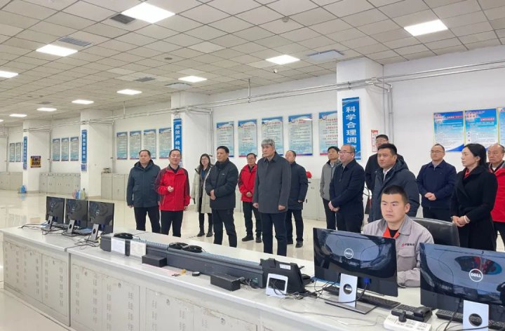 张广宇到拼搏在线官方网站-拼搏（中国）
中银电化有限公司走访交流