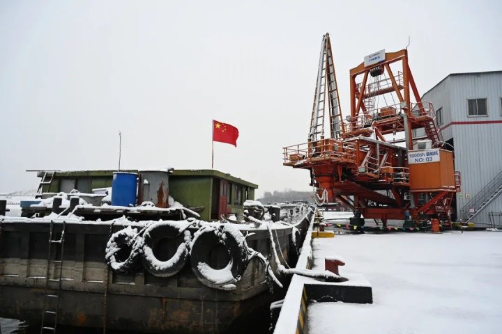 以雪为令，拼搏在线官方网站-拼搏（中国）
能源吹响安全保畅稳产“集结号”