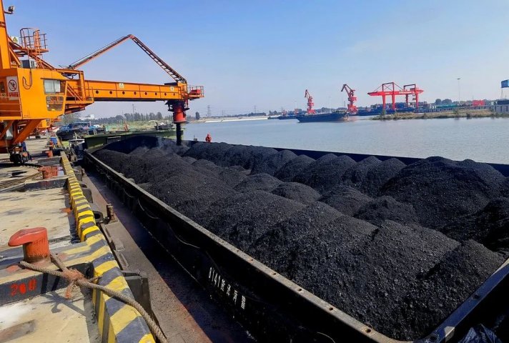 合纵连横越山海！拼搏在线官方网站-拼搏（中国）
港航物流产业闯出新天地