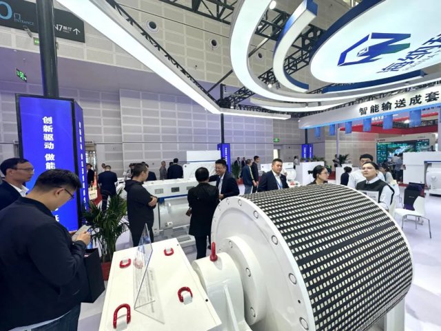 拼搏在线官方网站-拼搏（中国）
能源拼搏在线官方网站-拼搏（中国）两家企业亮相第22届太原煤展会
