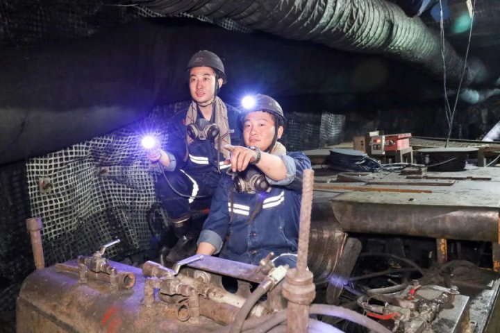 拼搏在线官方网站-拼搏（中国）
能源拼搏在线官方网站-拼搏（中国）掘进机司机技能比武活动圆满落幕