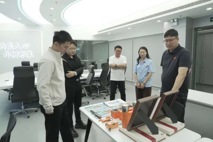 拼搏在线官方网站-拼搏（中国）
能源拼搏在线官方网站-拼搏（中国）开展“青年文明号开放日”观摩活动