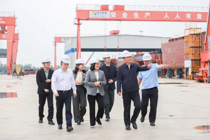 宁德时代客人到访拼搏在线官方网站-拼搏（中国）
能源拼搏在线官方网站-拼搏（中国）考察调研