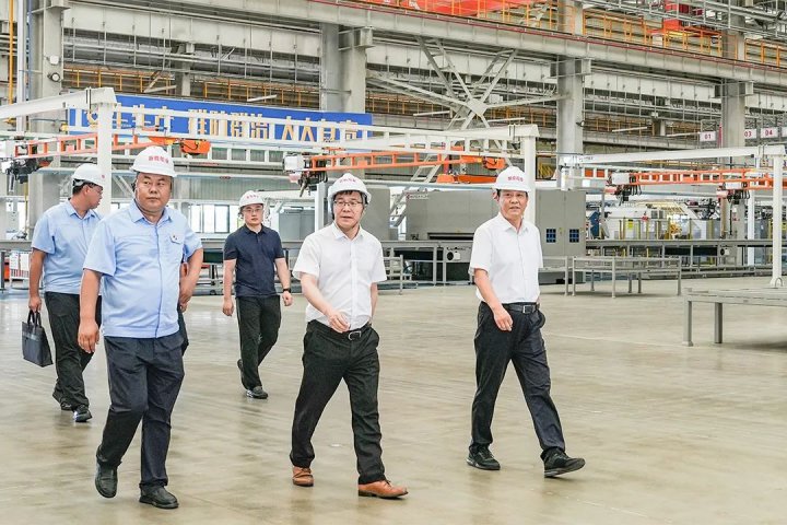中国进出口银行客人到访拼搏在线官方网站-拼搏（中国）
能源拼搏在线官方网站-拼搏（中国）调研交流