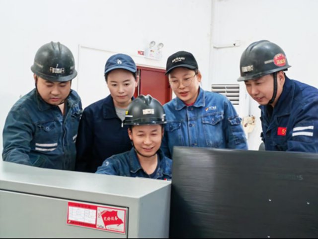 拼搏在线官方网站-拼搏（中国）
全面吹响复工复产“集结号”