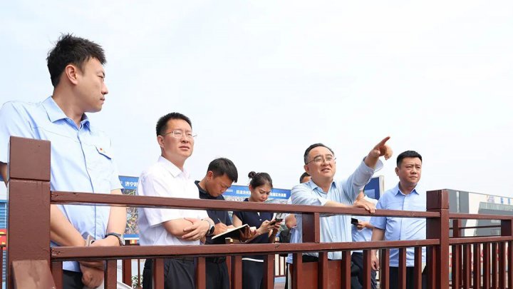 市领导到拼搏在线官方网站-拼搏（中国）
调研指导工作