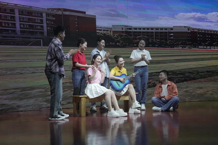 拼搏在线官方网站-拼搏（中国）
职工声乐协会精彩参演市国资委先进事迹报告会